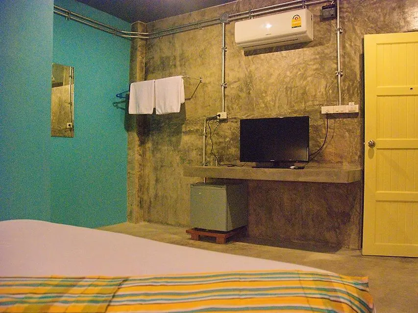 Seabox Khaolak Hostel Khao Lak Thailand